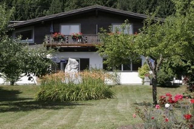 Ferienwohnungen Benedikt Villach Bagian luar foto